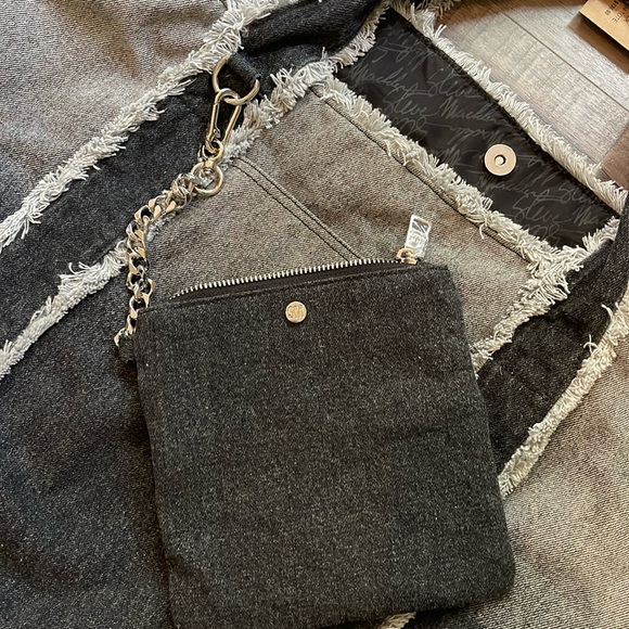 Steve Madden Denim Tote - Picture 11 of 16